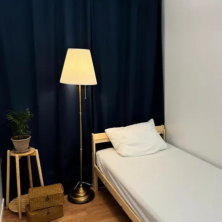 Korean Minbak C'est La Vie Paris بيت شباب